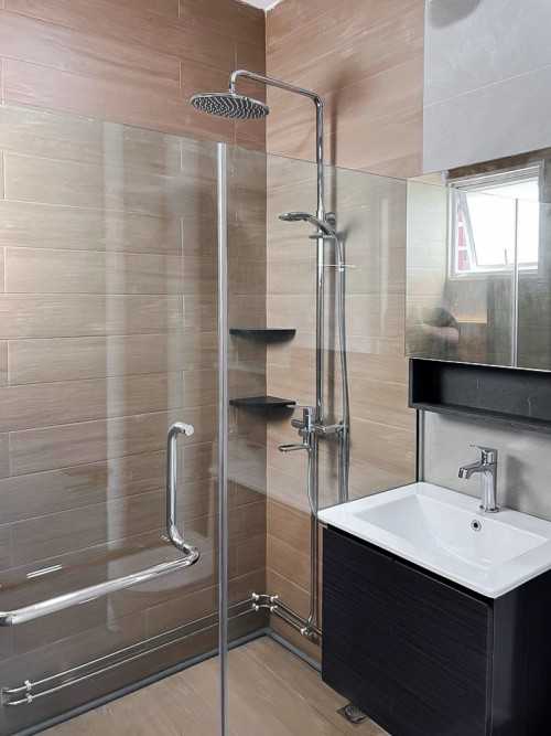 Scandinavian Bathroom at Tampines Polyview