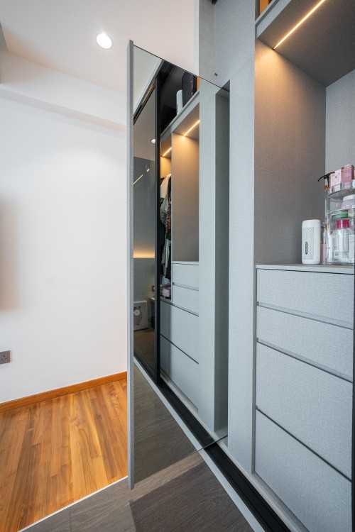 Modern Bedroom at Sengkang | The Quartz