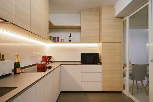 Contemporary Kitchen at Bedok South Road