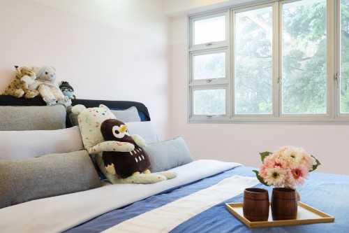 Contemporary Bedroom at Woodlands St 13