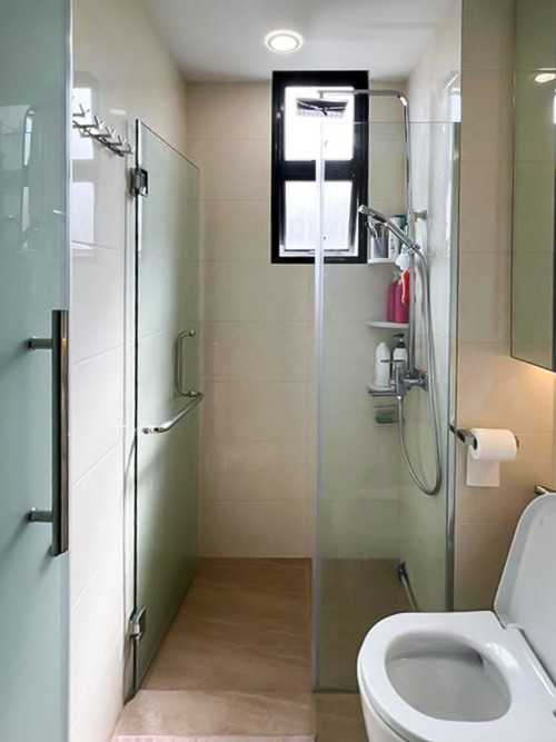 Scandinavian Bathroom at Bayville