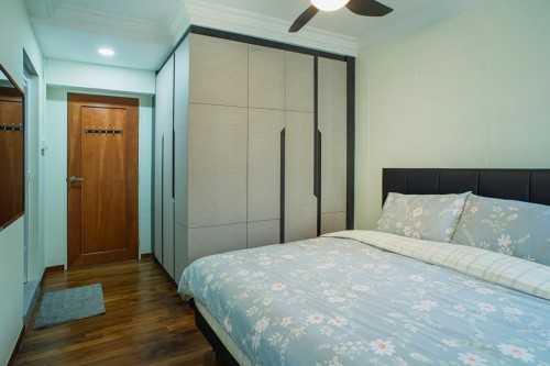 Contemporary Bedroom at Rivervale Drive