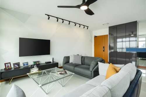 Contemporary Living Room at Bukit Batok St 21