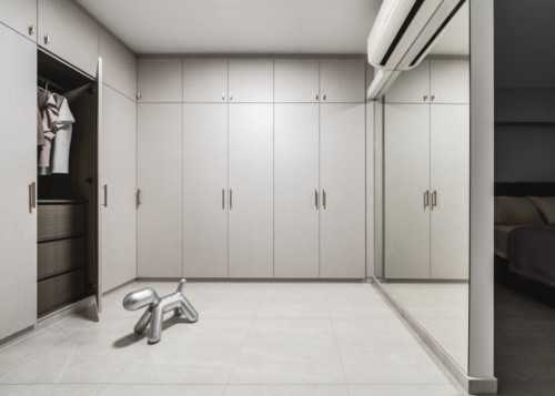 Scandinavian Walk-in Wardrobe at 465 Ang Mo Kio