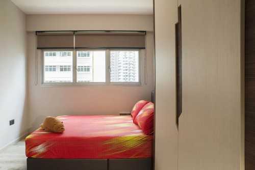 Contemporary Bedroom at Seng Kang West Way