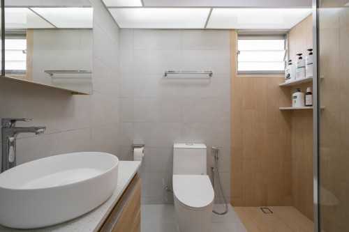 Minimalist Bathroom at 613 punggol drive