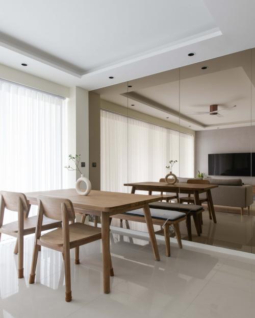 Contemporary Dining Room at The Topiary