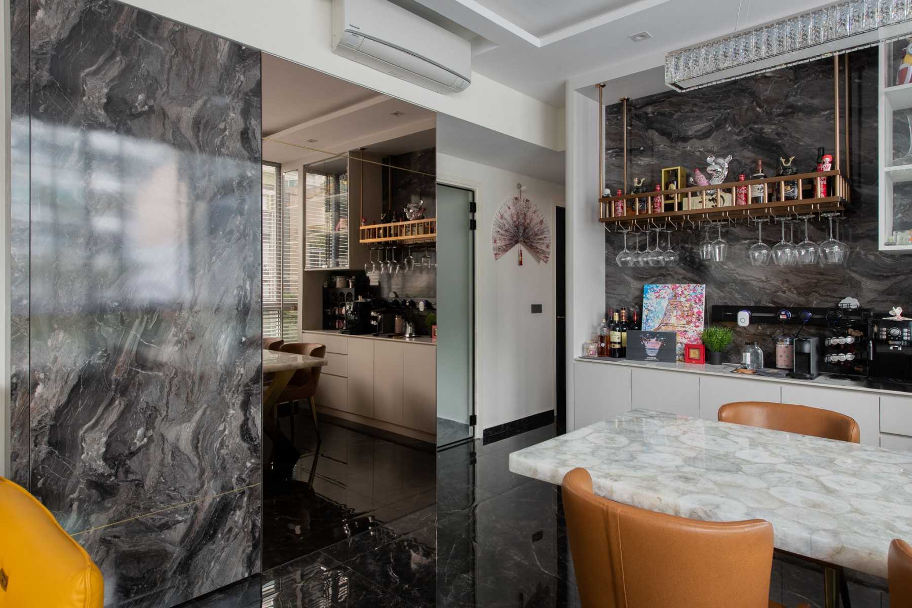 Modern Living Room with Marble Floor and Mirror