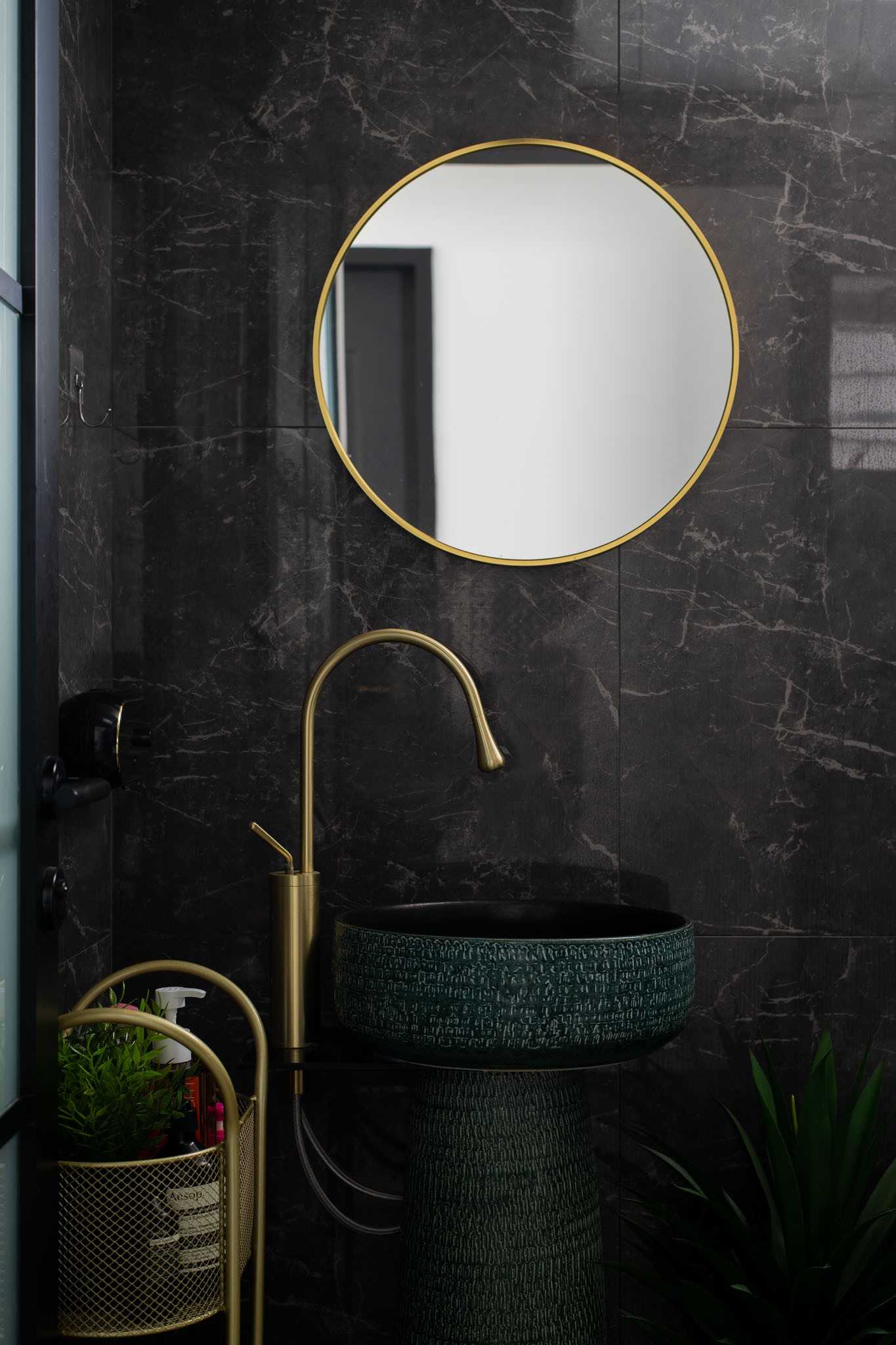 Modern Bathroom with Mirror and Bathroom Mirrors