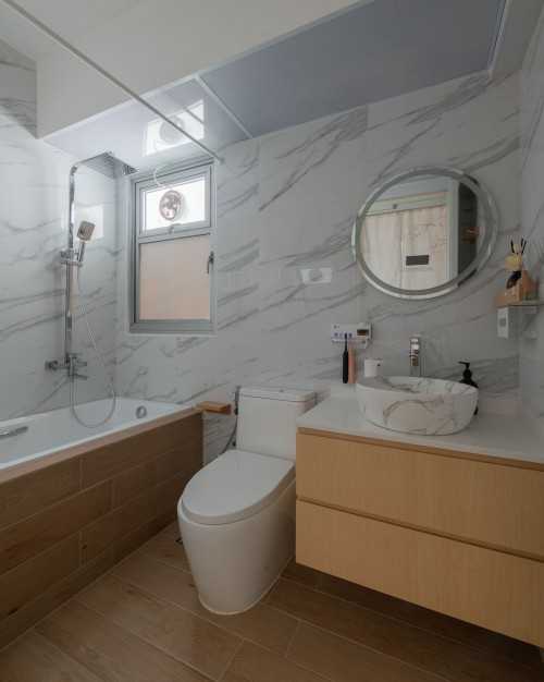 Scandinavian Bathroom at 17B Circuit Rd