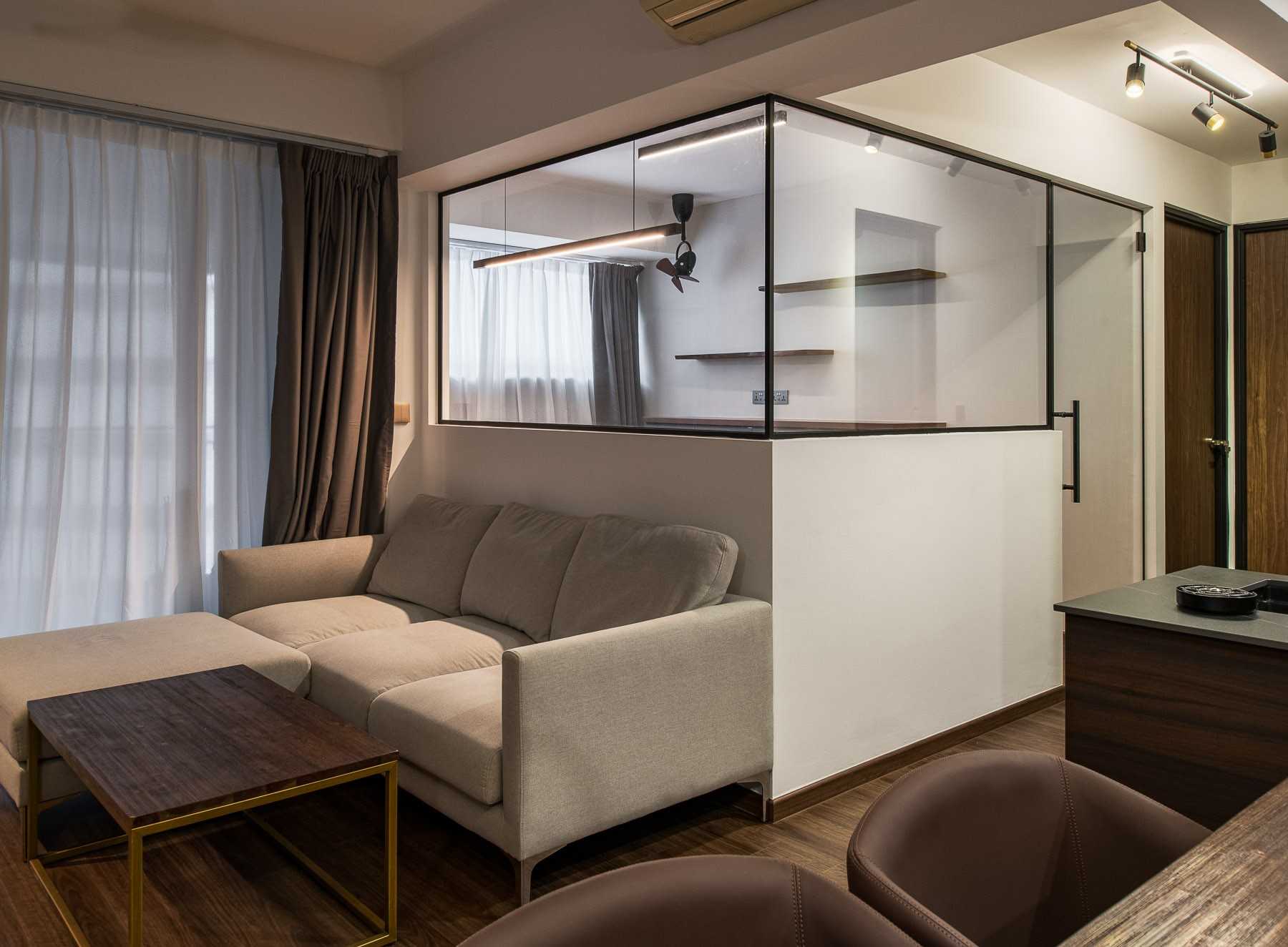 Contemporary Bedroom with Vinyl Flooring and Flooring