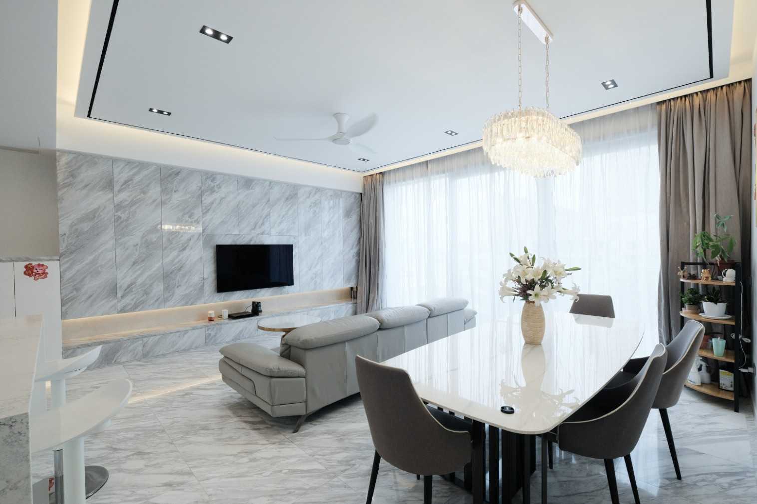 Modern Dining Room with Chandelier and Dining Table