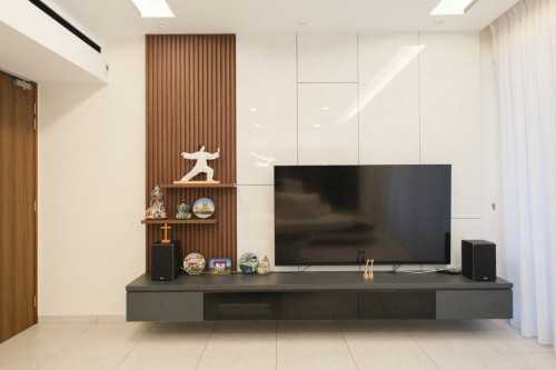 Modern Living Room at 63 Mount Sinai