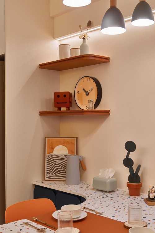 Eclectic Dining Room at 603 Ang Mo Kio Ave 5