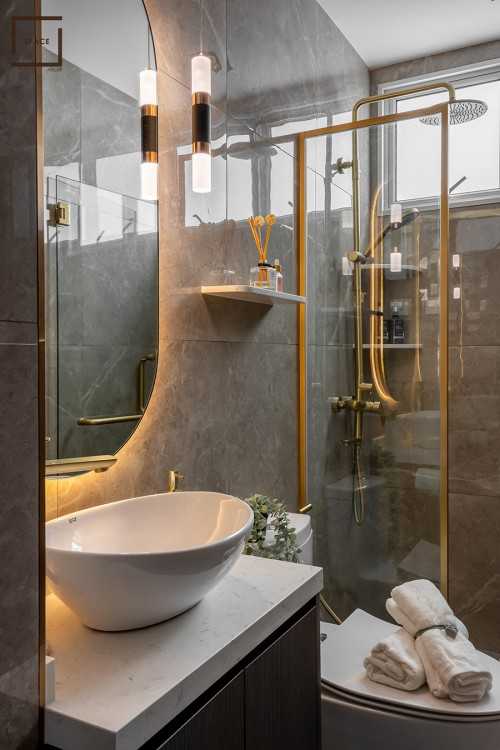 Modern Bathroom at Resale Condo @ Kellock Lodge