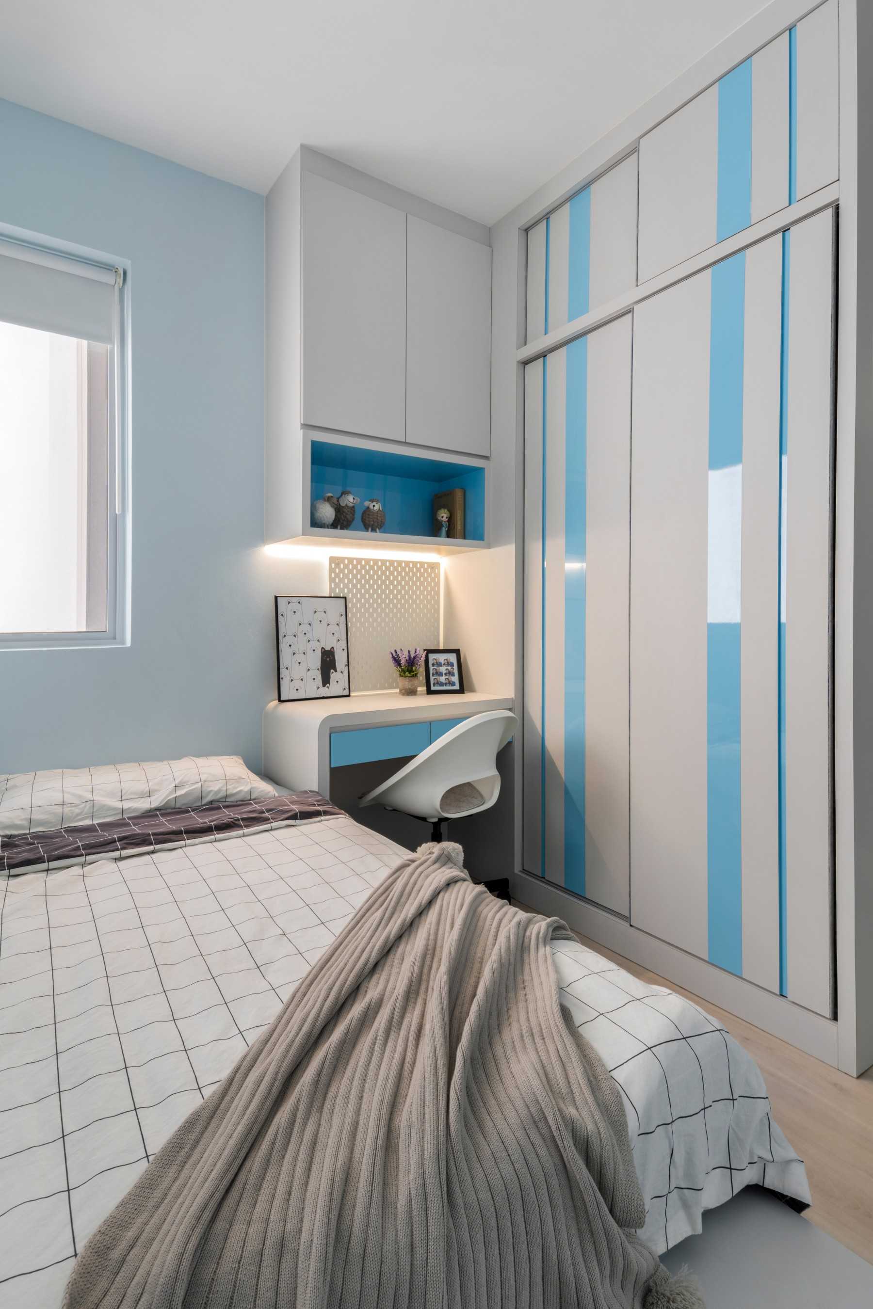 Modern Bedroom with Bookshelf and Platform Bed