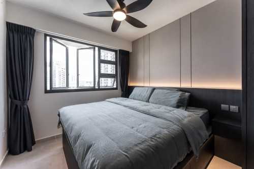 Modern Bedroom at 464A Clementi Ave 1