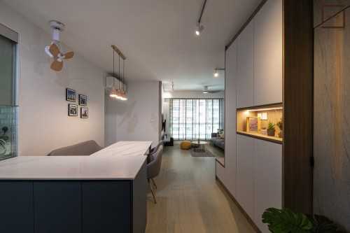 Modern Living Room at Resale HDB @ Bukit Batok