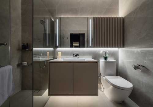 Modern Bathroom at 20c Tembling road