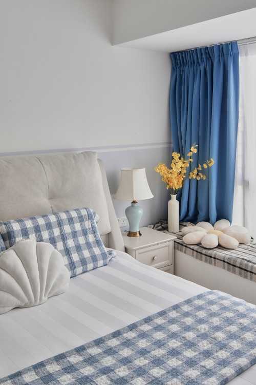 Scandinavian Bedroom at 518B Tampines Central 7