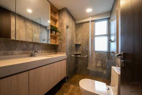 Contemporary Bathroom at Resale Condo @ Thomson Grand