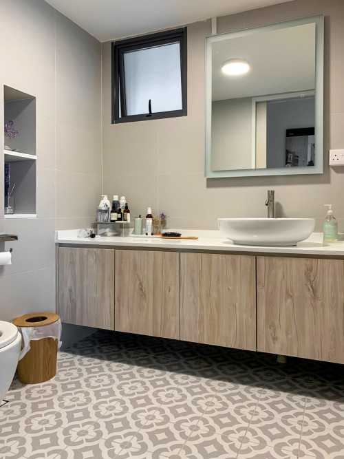 Scandinavian Bathroom at The Pinnacle@Duxton