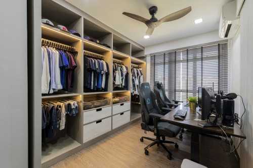Contemporary Gaming Room at 118A Alkaff Cres
