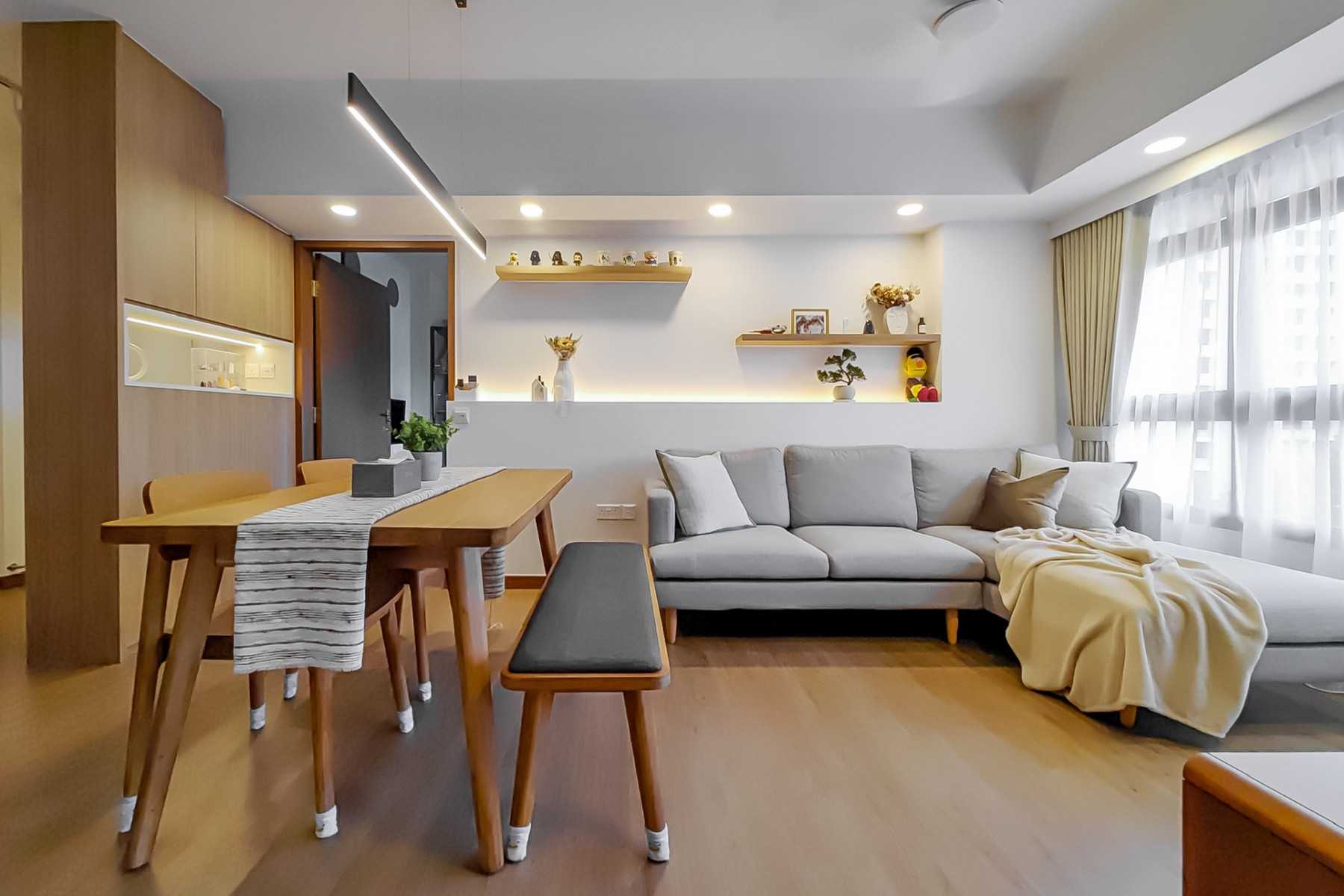 Scandinavian Living Room with Cove Lighting and Ceiling Light