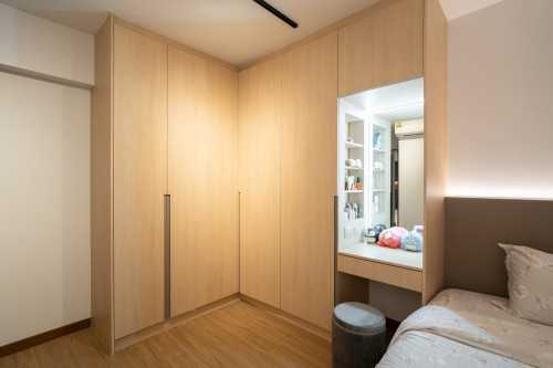 Minimalist Bedroom at 467 Yishun