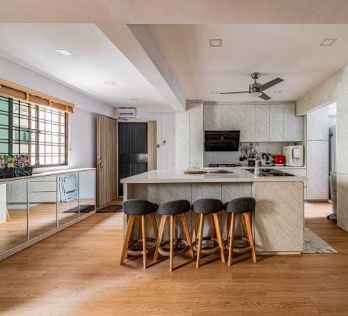 Modern Dining Room at 547 Serangoon North Ave 3