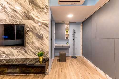 Modern Bedroom at 510 CHOA CHU KANG ST 51