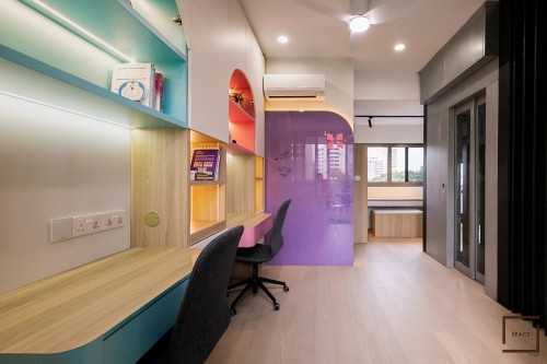Contemporary Home Office at Landed @ Parkwood Collection
