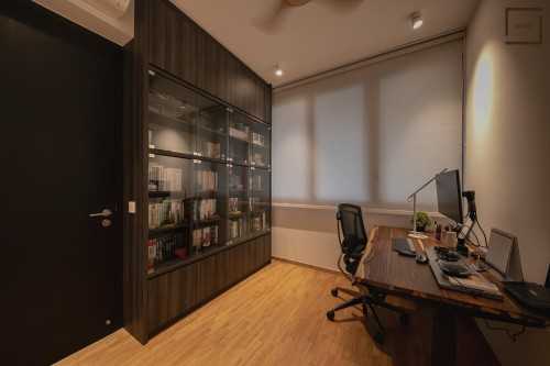 Minimalist Home Office at Condo @ Park Colonial