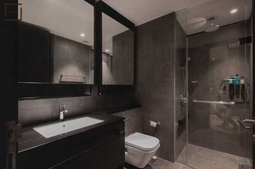 Minimalist Bathroom at Condo @ Park Colonial