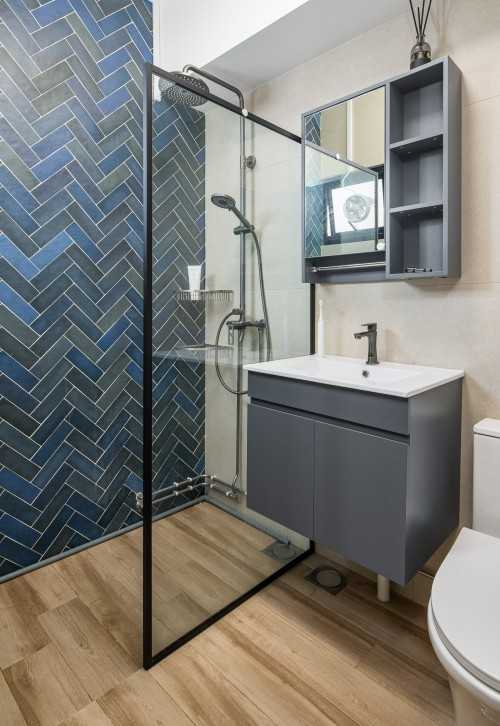 Eclectic Bathroom at hougang st 61 hougang 696
