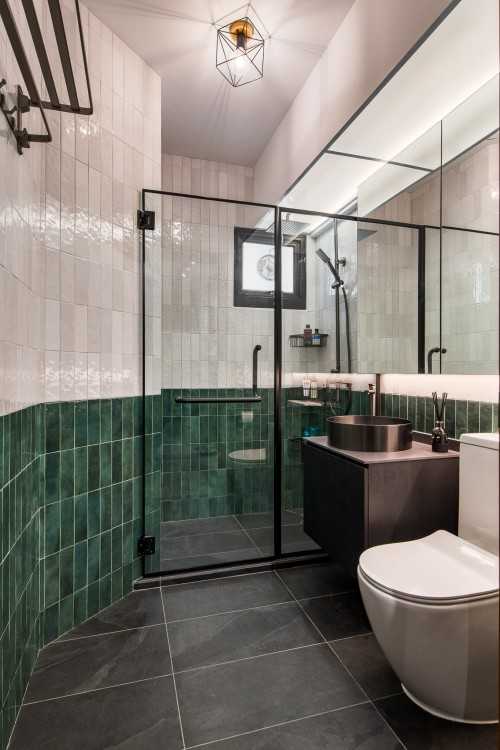 Modern Bathroom at 402a northshore dr