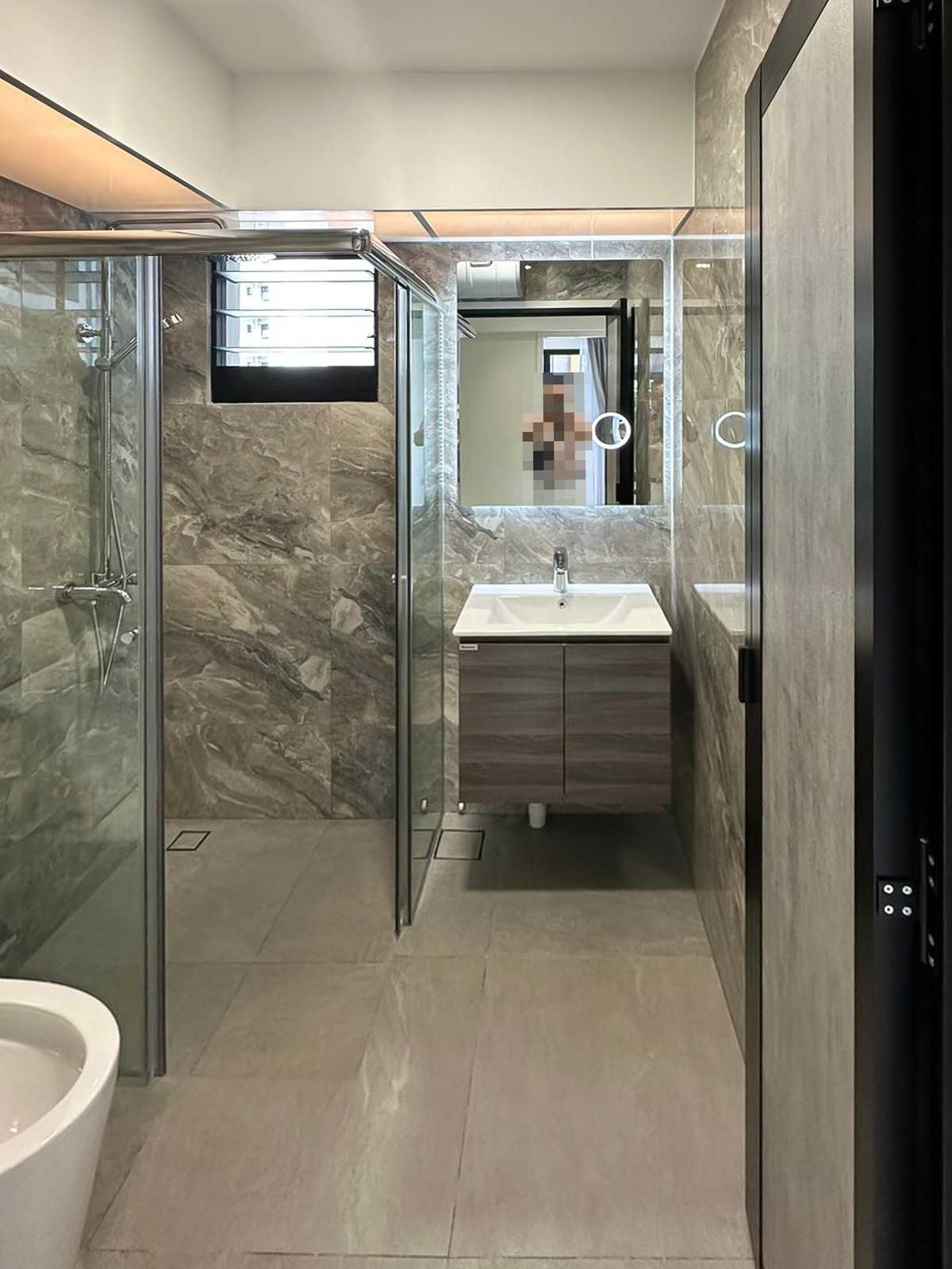 Scandinavian Bathroom with Mirror and Shower Screen