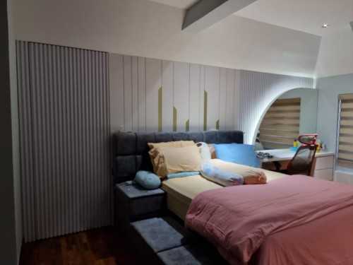 Eclectic Bedroom at English Villa