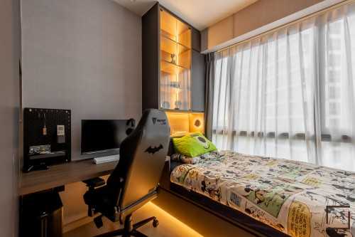 Contemporary Kids Room at 3 Bedroom Condo @ Riverbank