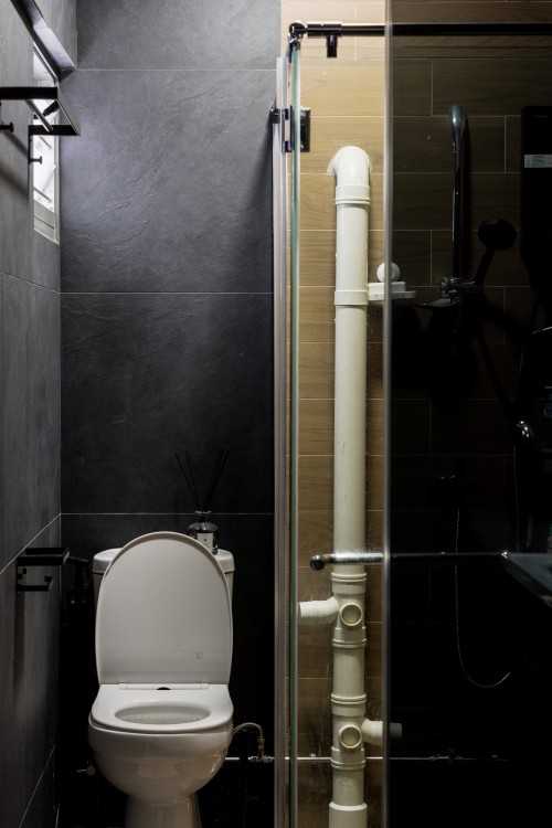 Contemporary Bathroom at 77 Telok Blangah