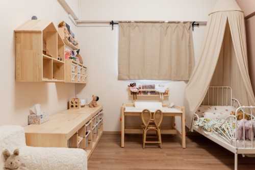 Contemporary Kids Room at 77 Telok Blangah