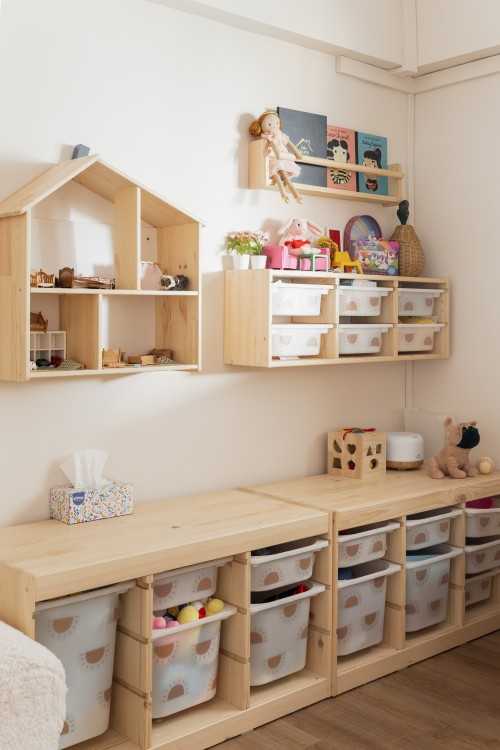 Contemporary Kids Room at 77 Telok Blangah