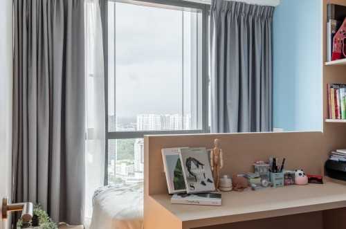 Modern Bedroom at Stirling Road