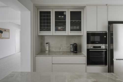 Modern Dining Room at 14 Marine Terrace