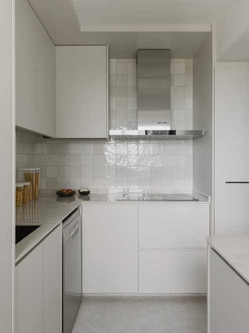 Modern Kitchen at 14 Marine Terrace