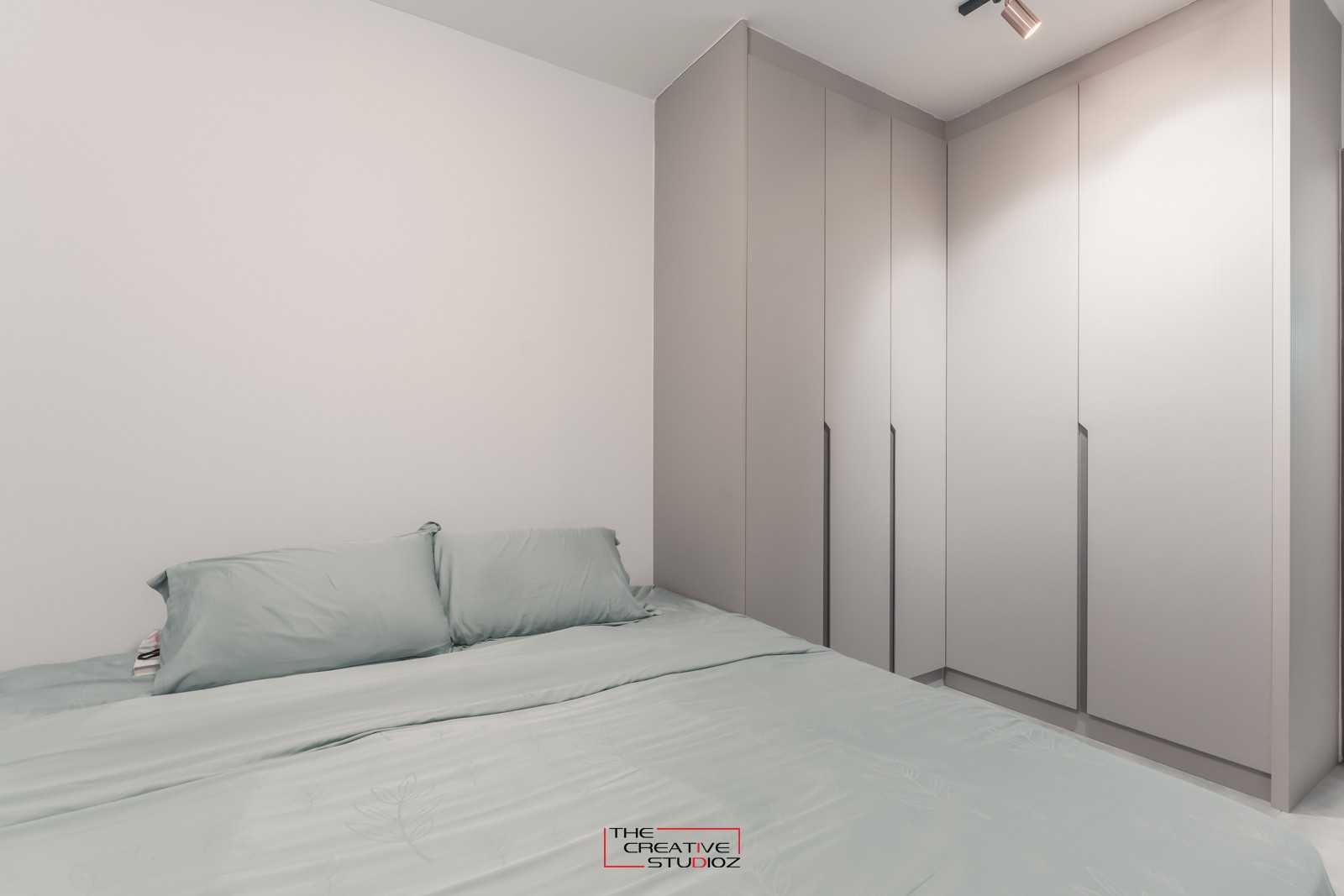 Modern Bedroom with Homogeneous Tiles and Wardrobe
