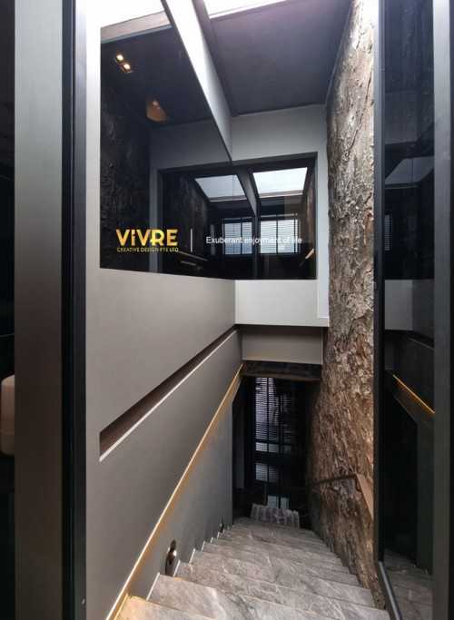 Modern Hallway at Guillemard