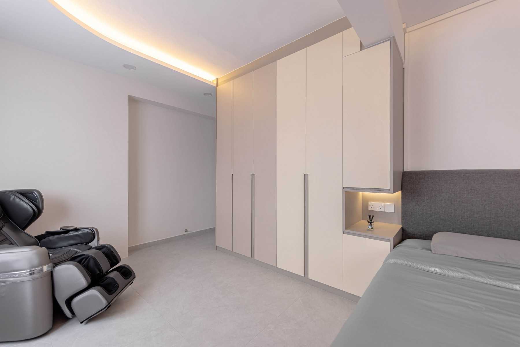 Minimalist Bedroom with Closet and Queen Bed