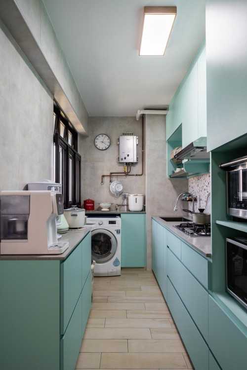 Contemporary Kitchen at Yio Chu Kang Vista