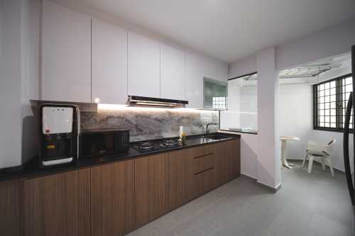 Contemporary at 4-room resale @ Tampines